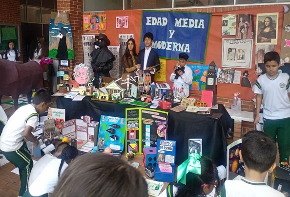 Edad Media y Moderna. Séptimo y Once