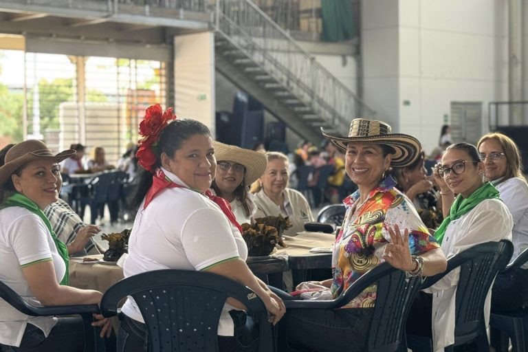 9_fiestas_folclor_grande_IE_IBAGUE